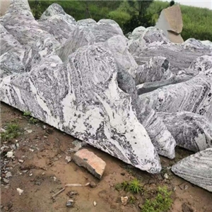 泰山石